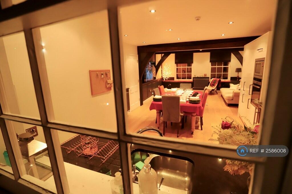 Large Kitchen And Dining Area