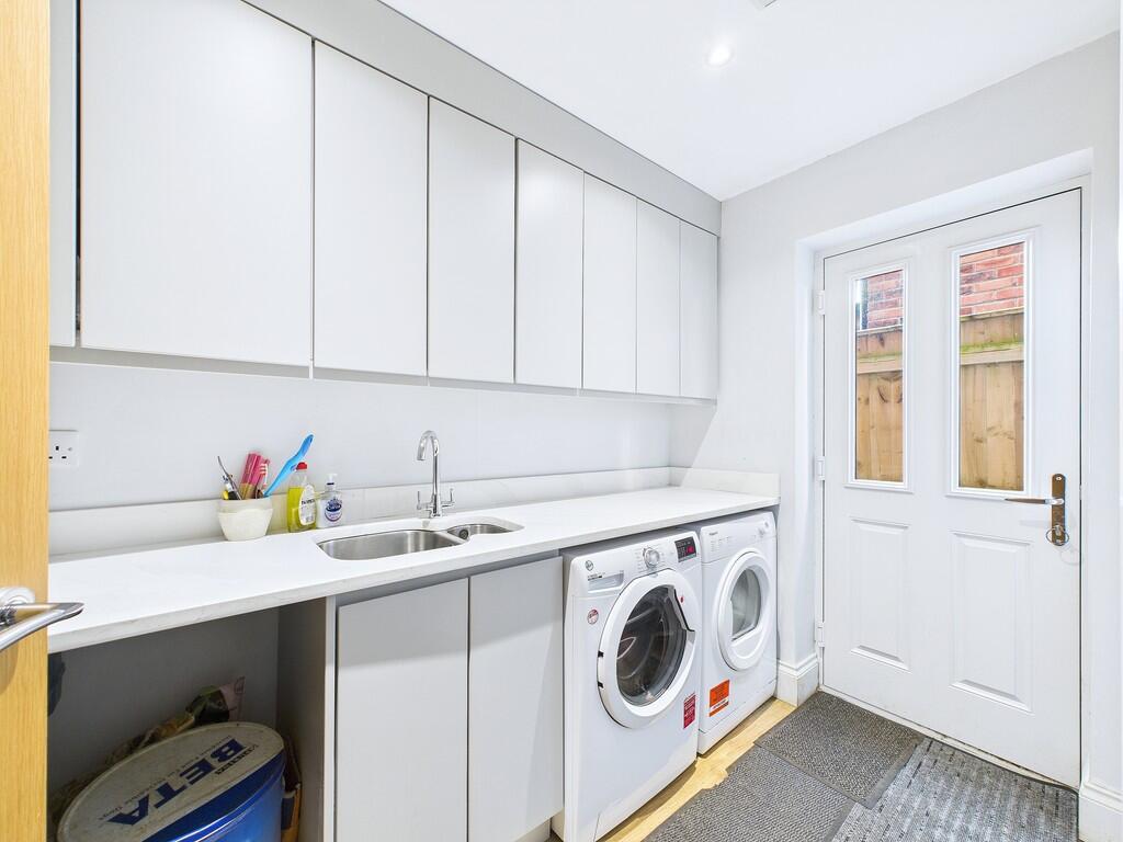 CAM04092G0-PR0042...