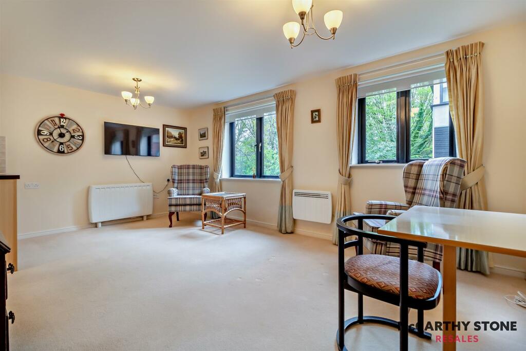 8592343-interior01-800.jpg