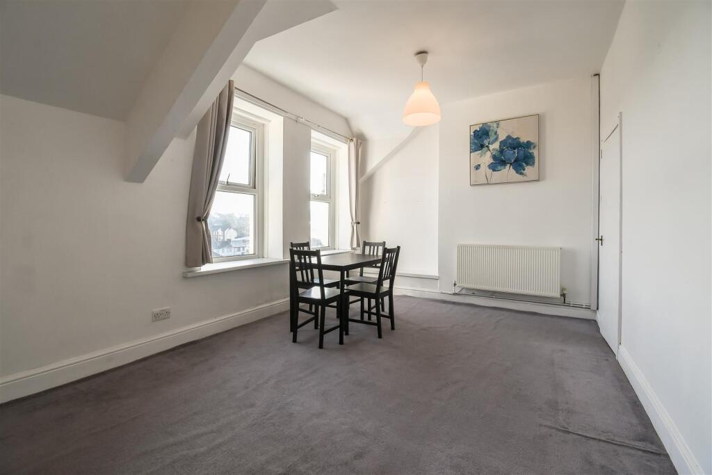 Living / Dining Room