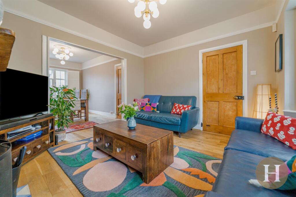 Hadleigh Estate Agents-2.jpg