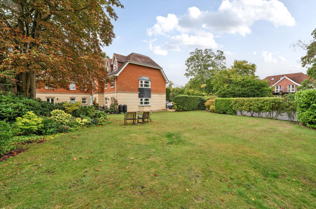 1347276-6-68b83a4...