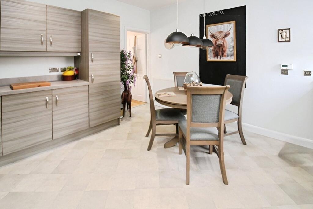 Dining Kitchen