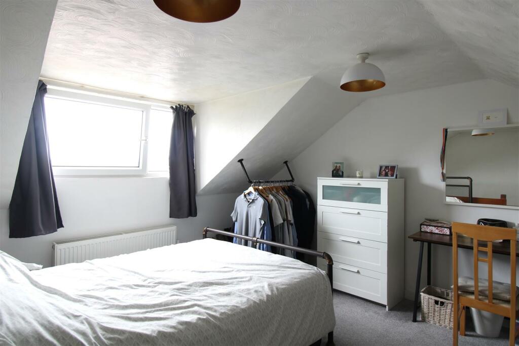 bed2.JPG