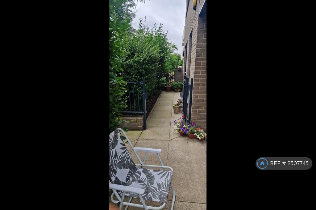 Private Garden View-3