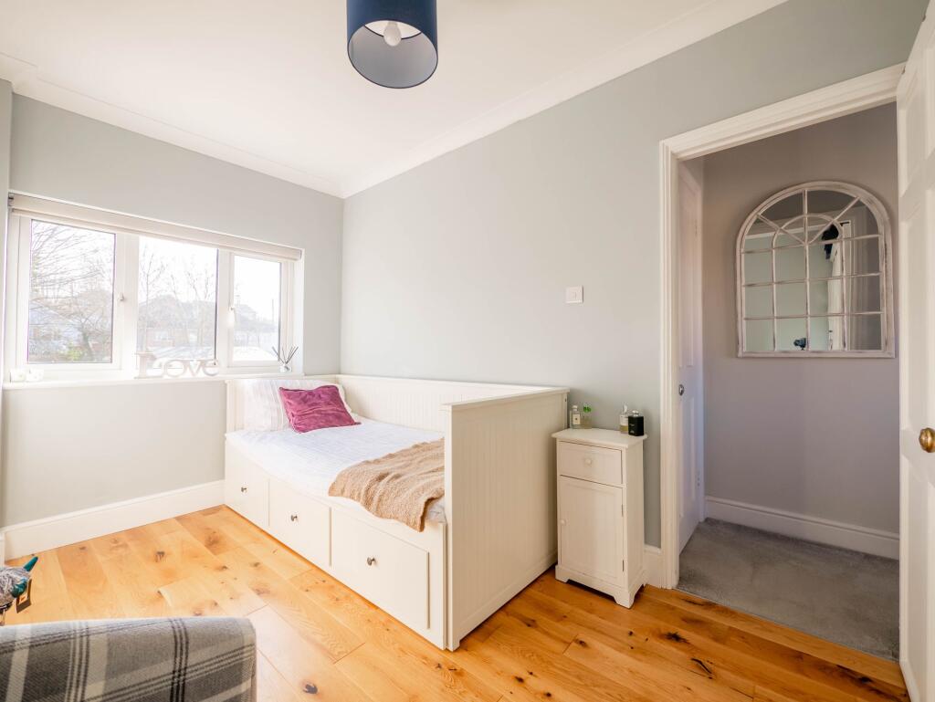 Bedroom2