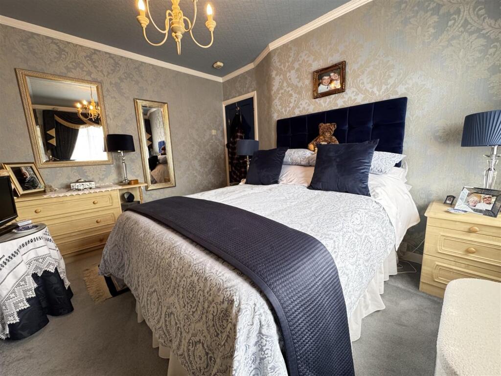 IMG_3520 (Large).JPG