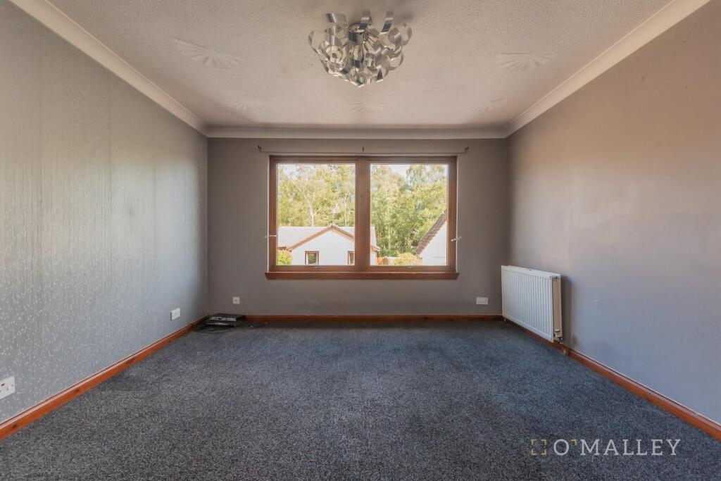 8. Living Room 2.jpg