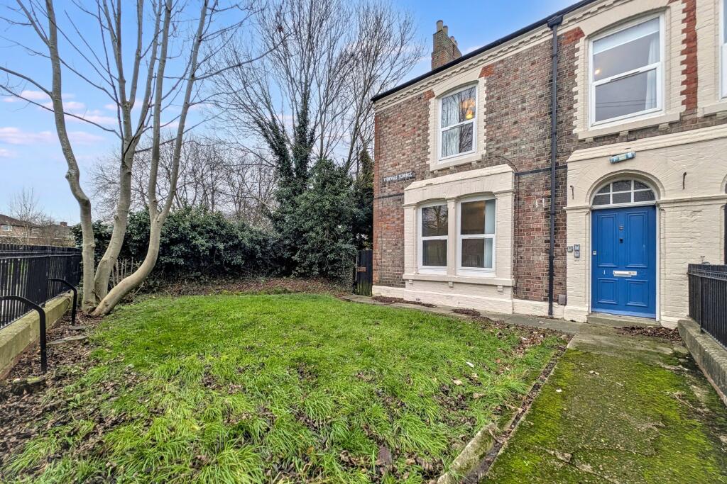 1/1A Tynevale Terrace, Bensham, Gateshead, Tyne &amp; Wear, NE8 2XY