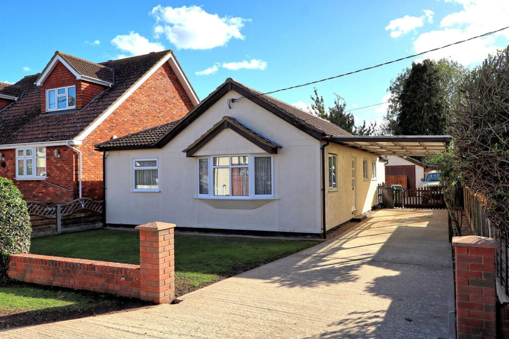 Riverton Drive,St. Lawrence,Southminster,CM0 7NG