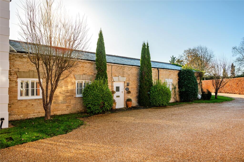 Garden Lane, Tyringham, Buckinghamshire, MK16