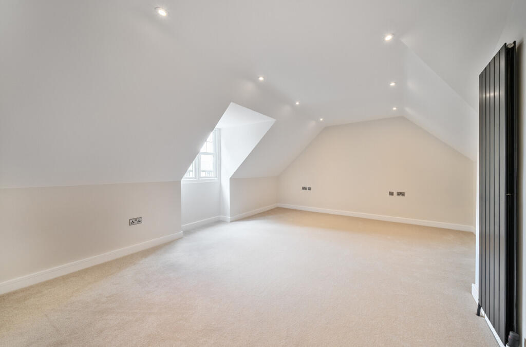 1314691-4-6859aed...