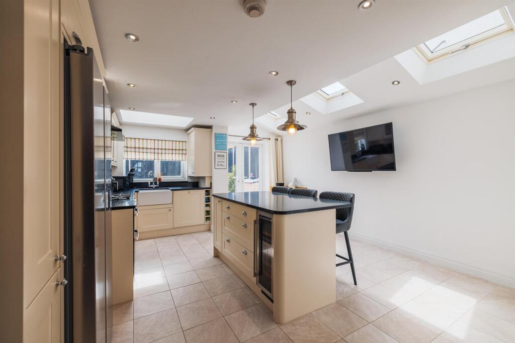 15 Claremount Way-43.jpg