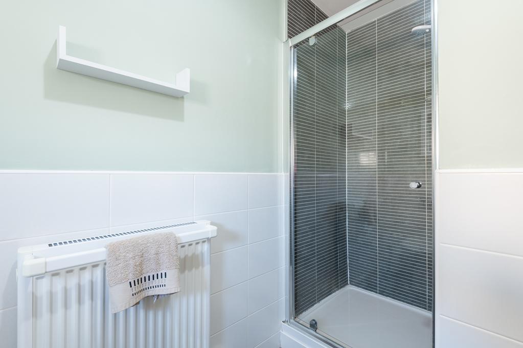 ENSUITE SHOWER DETAI