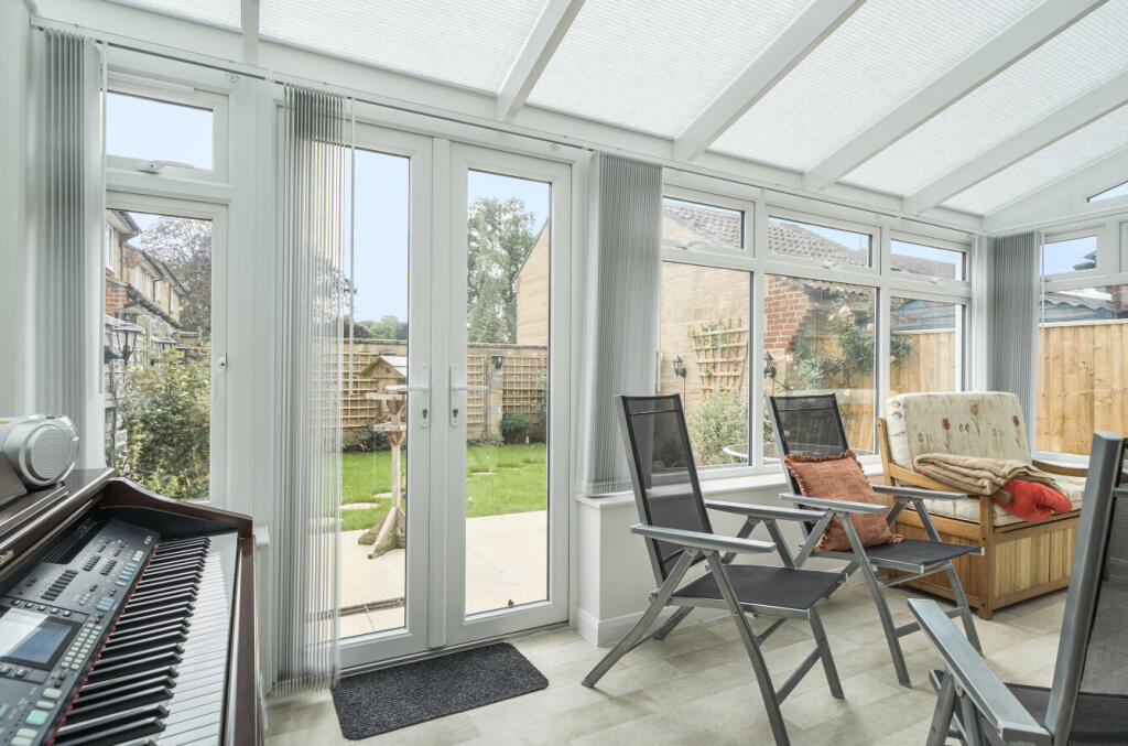 1353872-18-68c818...