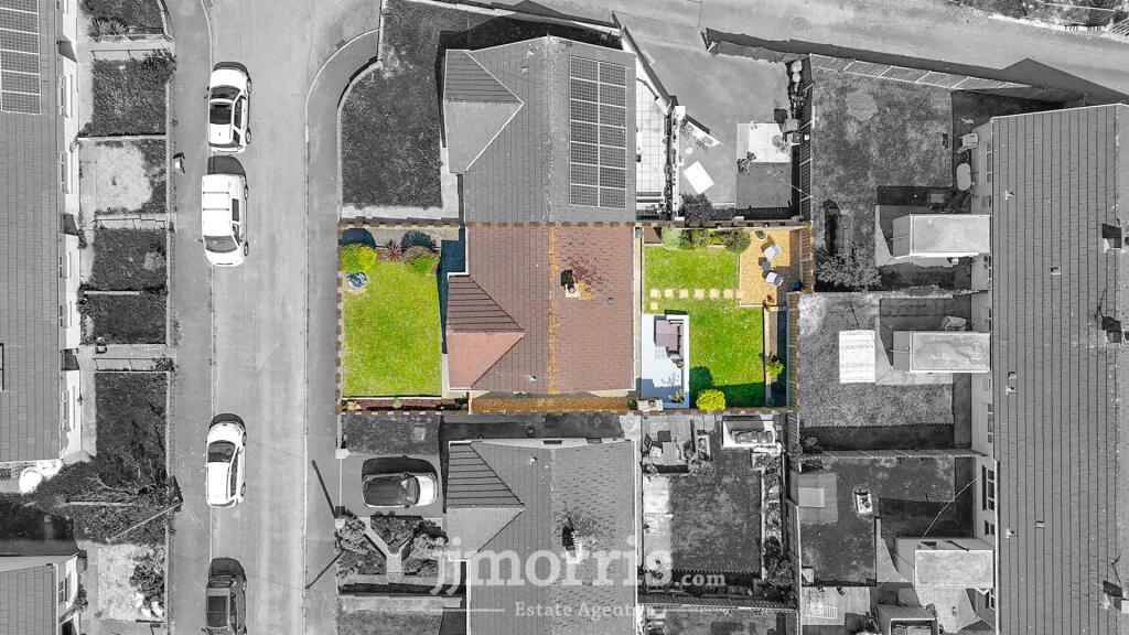 9481E8D2-C1A2-4365-AC2A-31004CA091A5 2.jpg