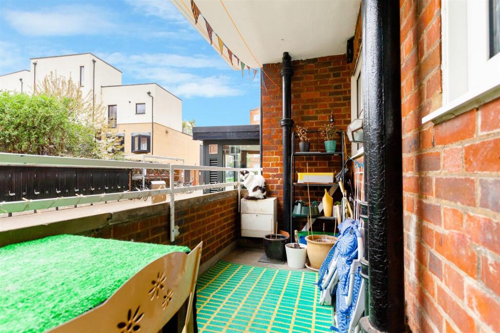 Denman House (15).jpg