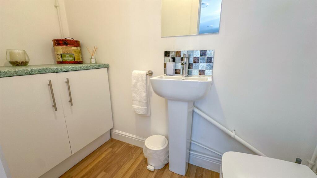 Alderbrook Drive - Image-12.jpg