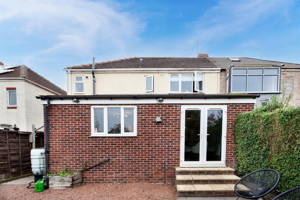 DSC_6618 copy_outdoor.jpg