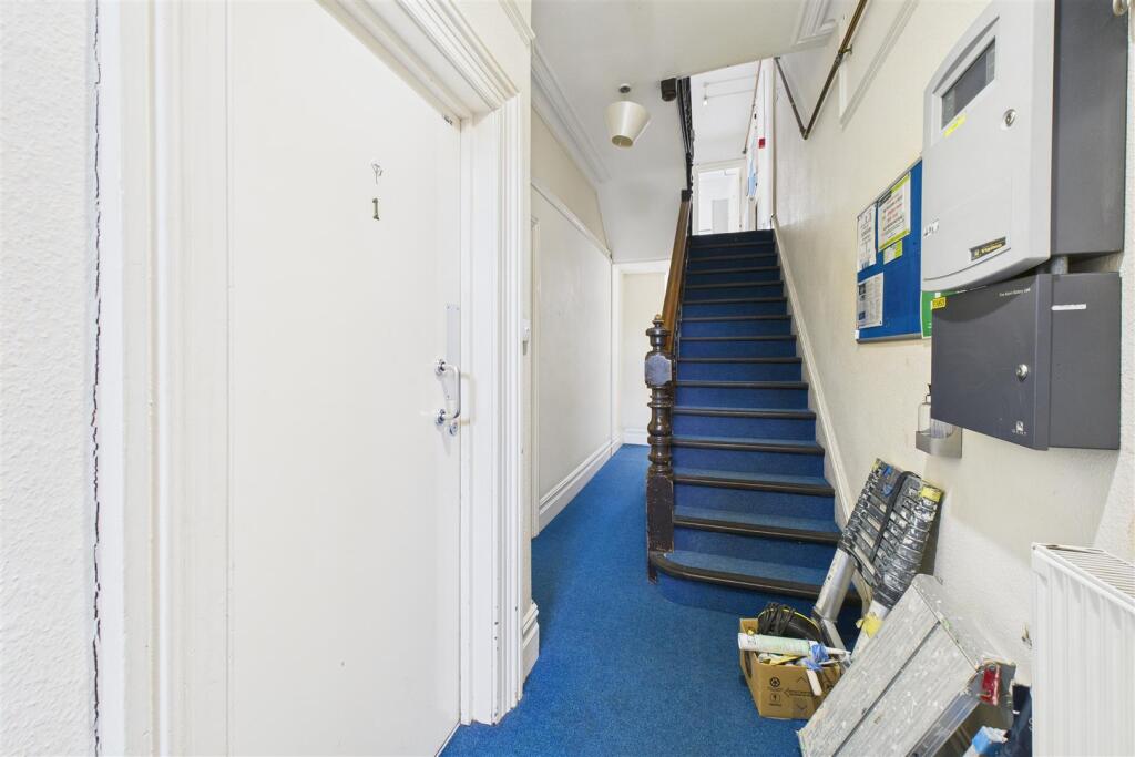 97 Woodland Road, Redland, Bristol BS8 1US | Freeh