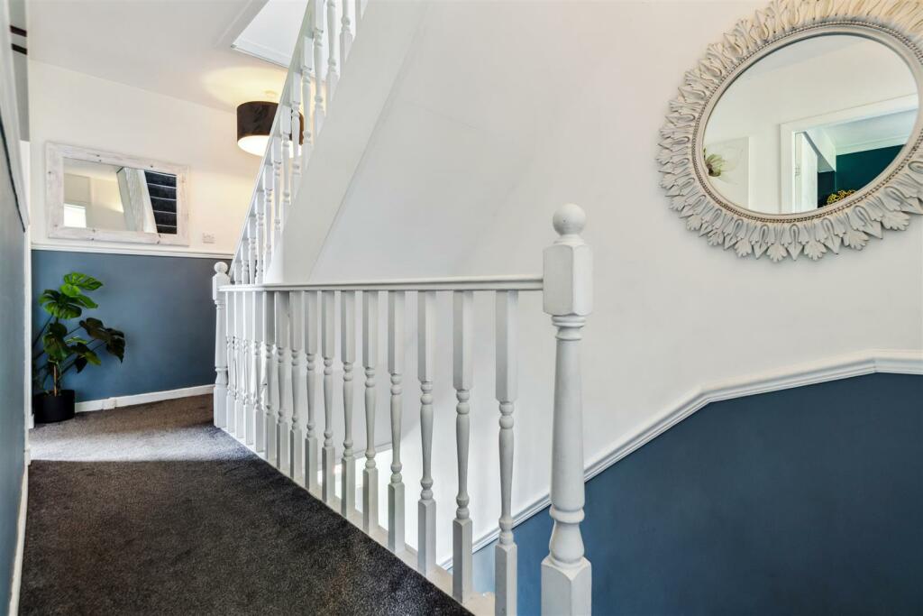 YATES HELLIER - 64 Hallydown Drive (4 of 30).jpg
