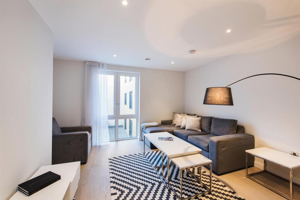 Living room 1