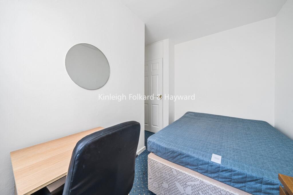 22e2fcf3-5973-4ef0-8