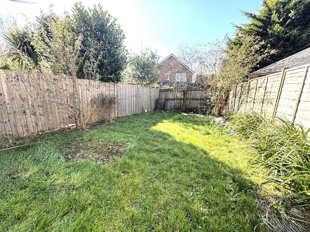 Melford Garden 1.jpg