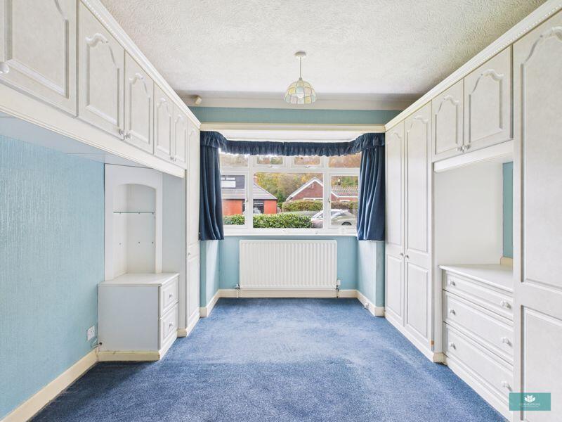 Buckstones Road, Shaw.