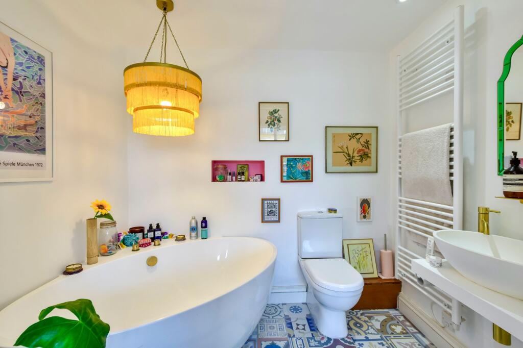 Ensuite