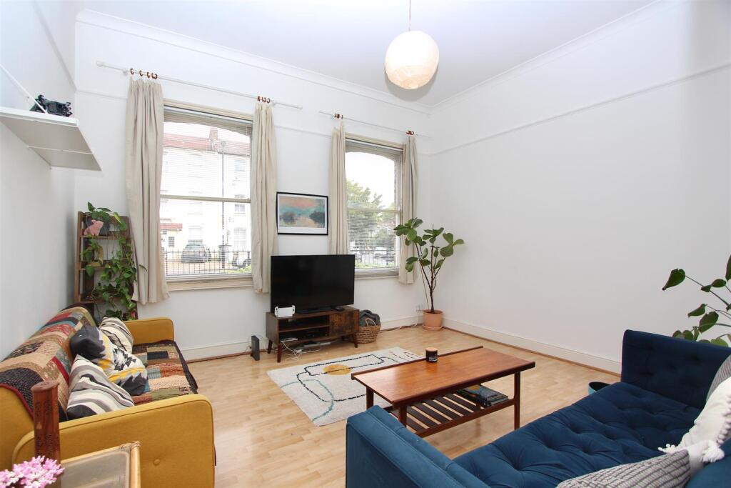 Amhurst Road, N16