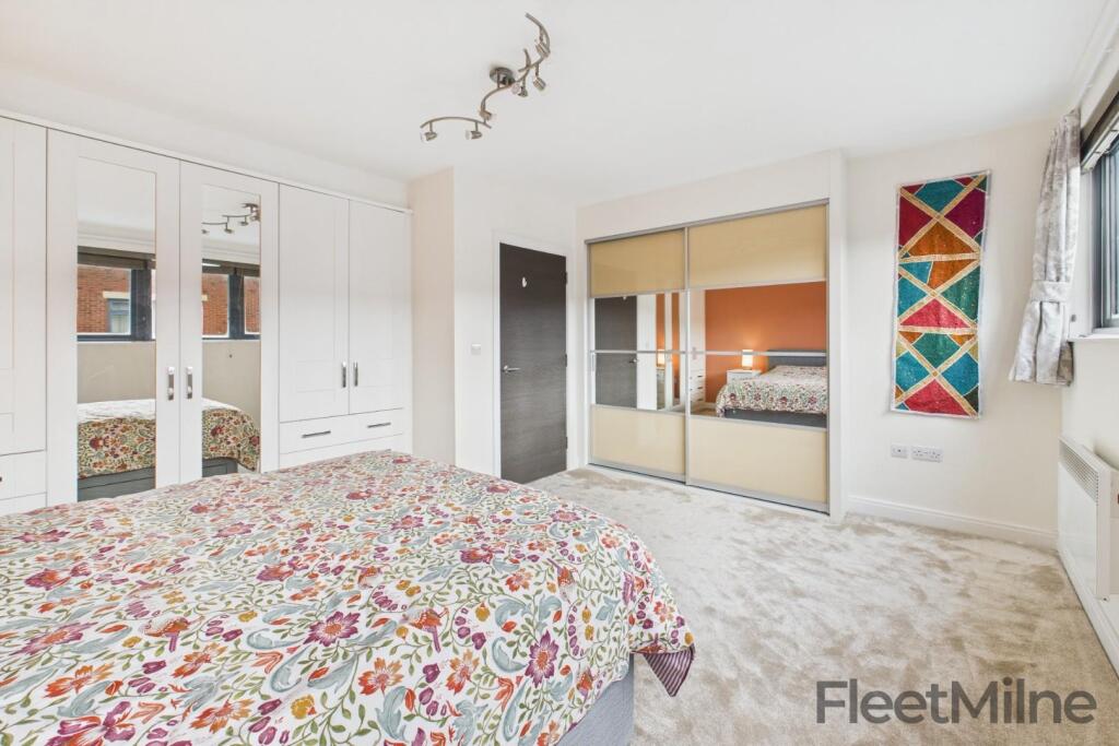 Main bedroom