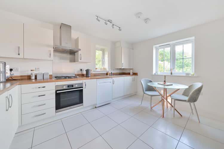 9 681b15a92519e 1285845 ARW 9 1 min