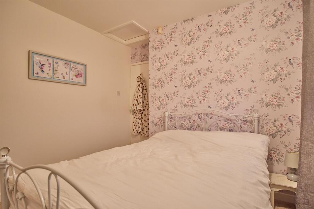 Doctor Cookes Close BW 4.jpg