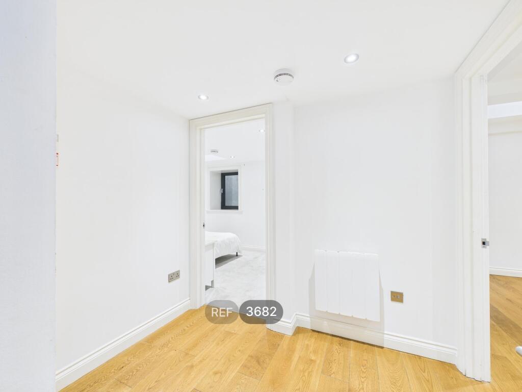 Kitchen / Living room