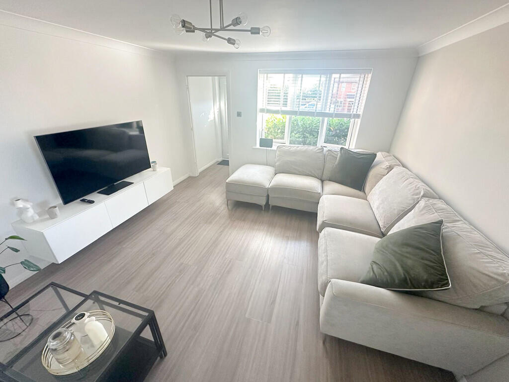 IMG-20250905-WA00...