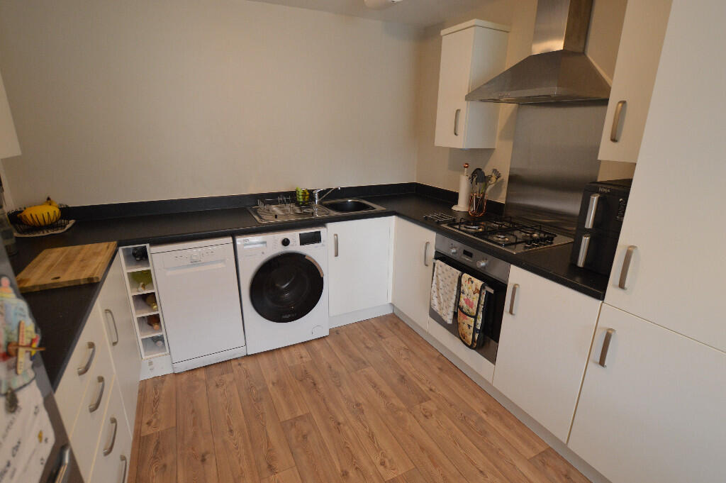 Fitted Kitchen Area