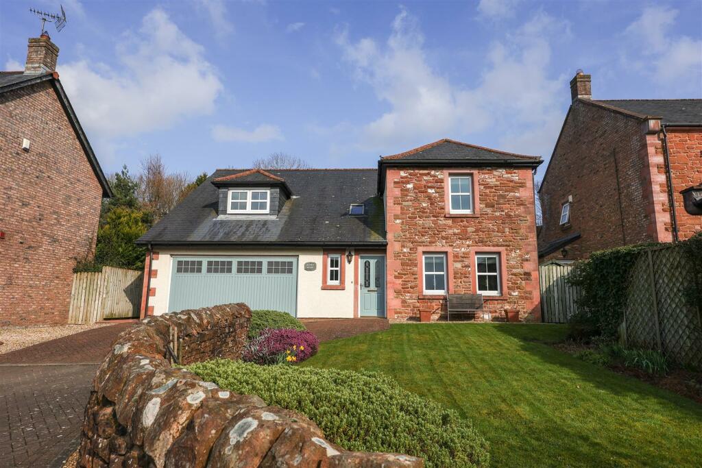 Acorn House