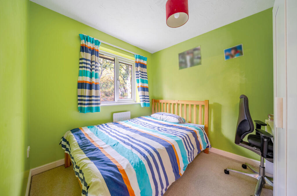 1376435-13-6911f5...