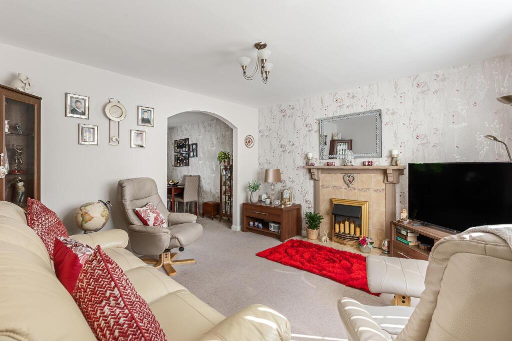 6 Reeton Terrace-09.jpg