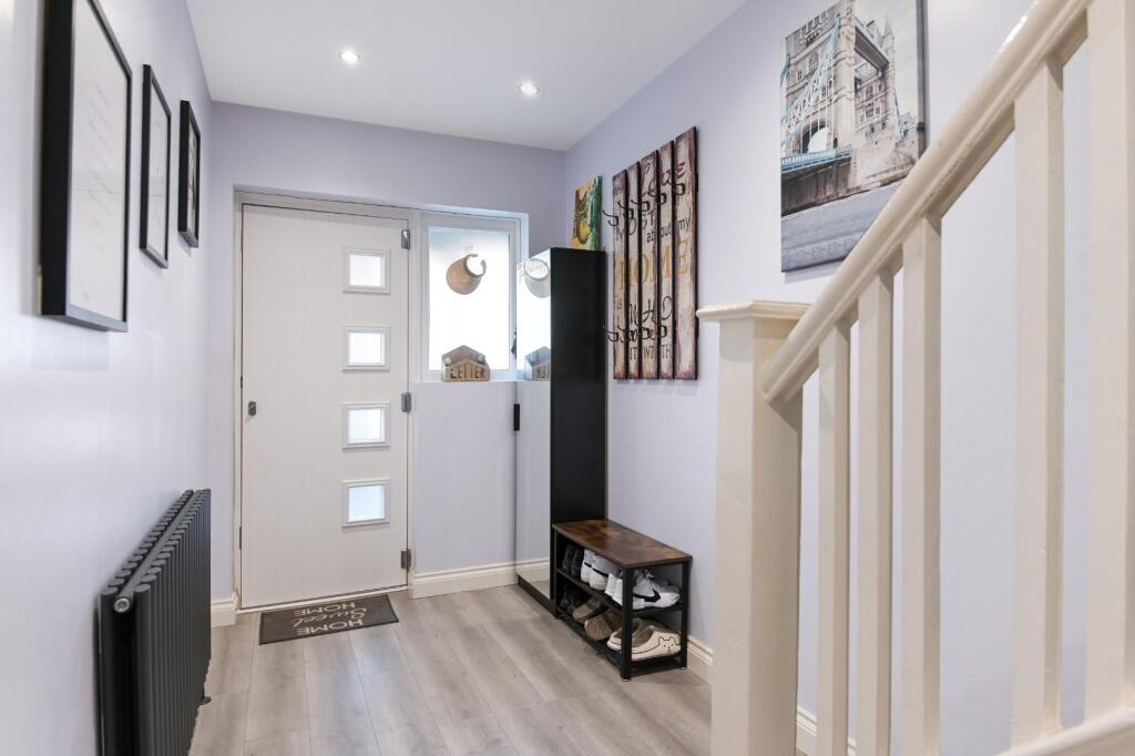 MATLOCK CRESENT (7).jpg