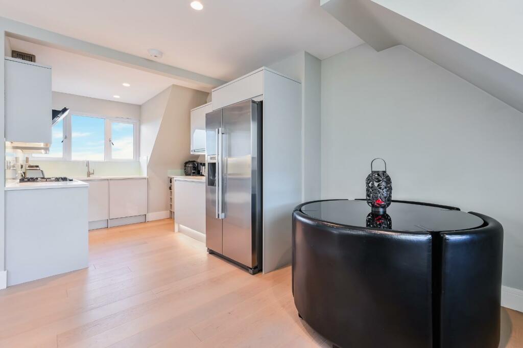 MEADE COURT - 4.jpg