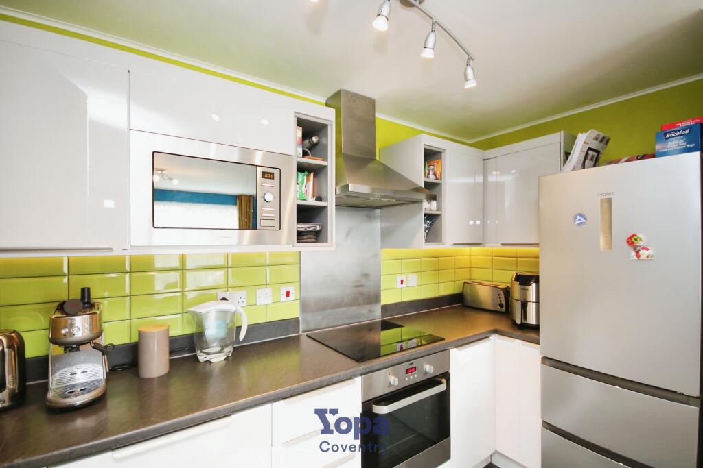 A5d0e7e8-Kitchen 202.JPG