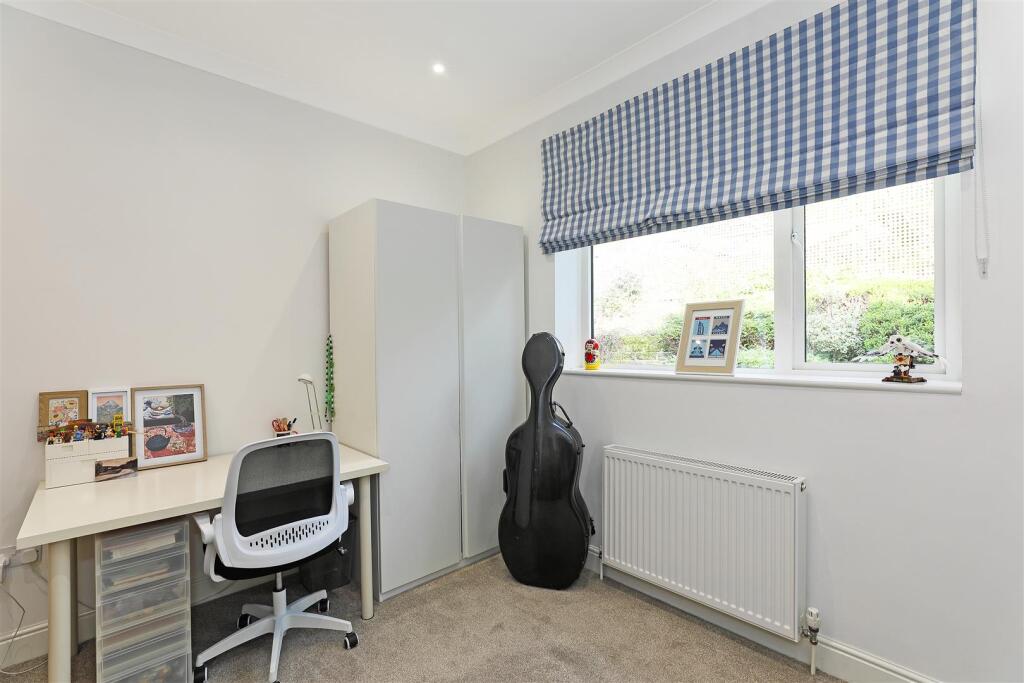 The Mallows.29.Photoneg.co.uk.jpg