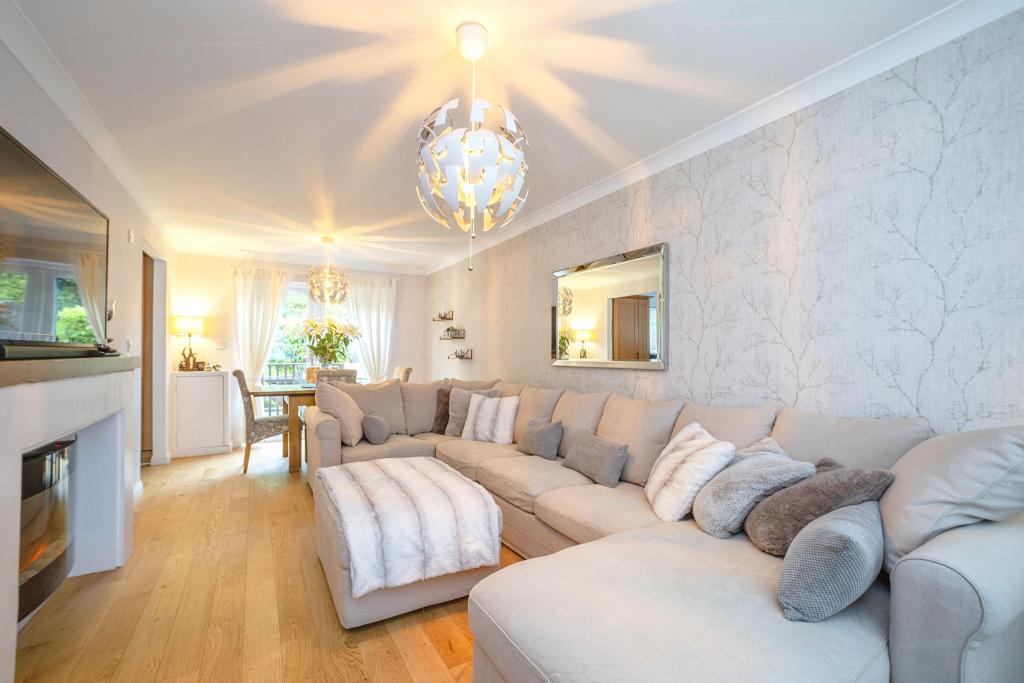 Living / Dining Room