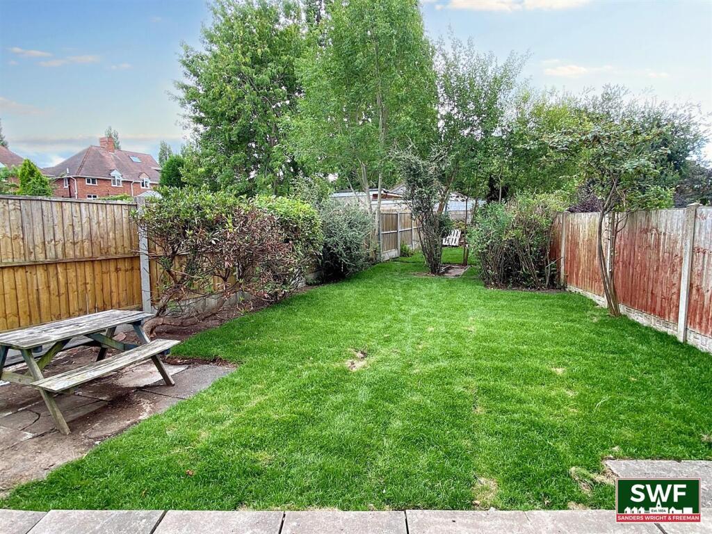Garden2.jpg