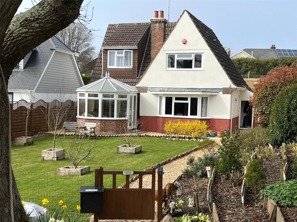 Oak Road, New Milton, Hampshire, BH25