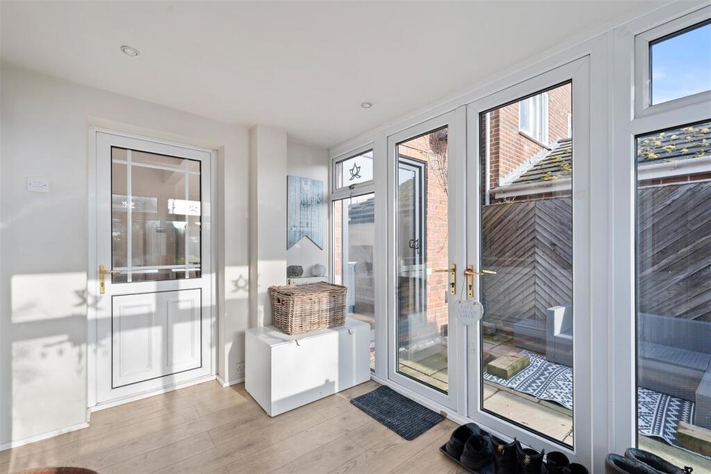 42 Ringwood Road-08.jpg