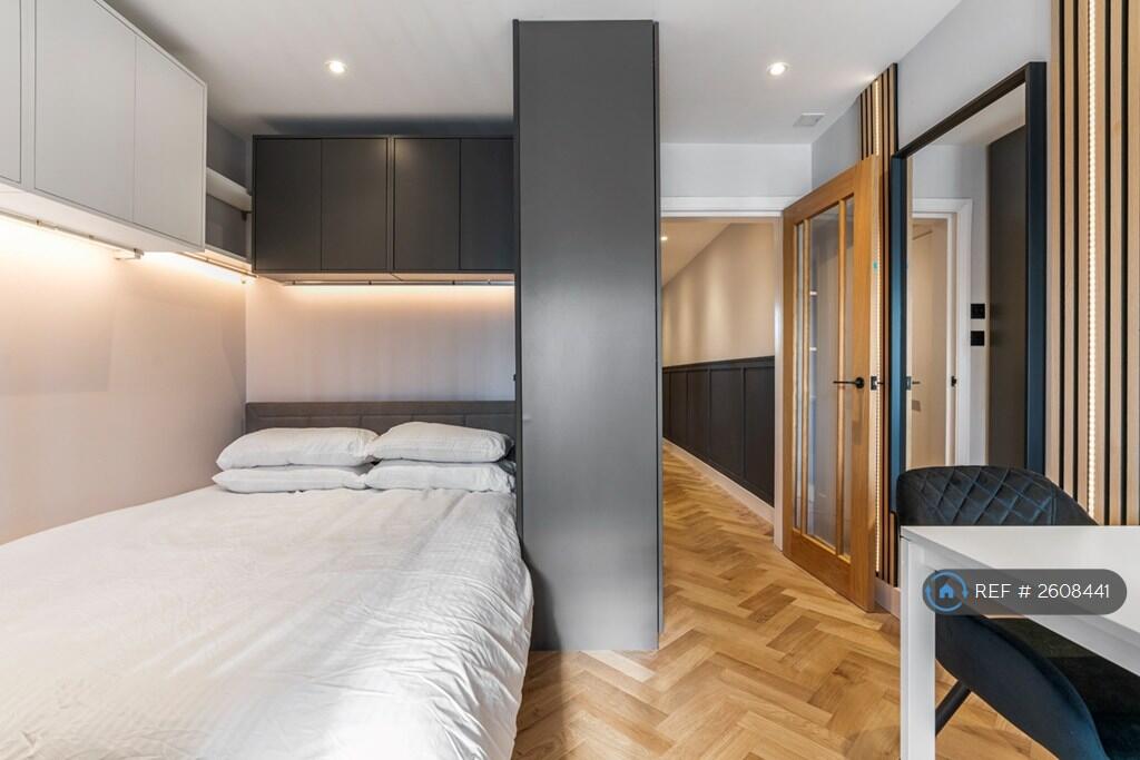 Studio - Bedroom Area