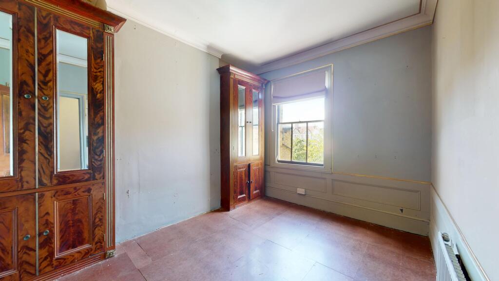 Upper Flat, 53 Grayshott Road, Battersea, London, SW11 5TS